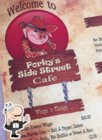 Porky's Sidestreet Cafe food