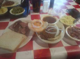 Schulze's -b-que food