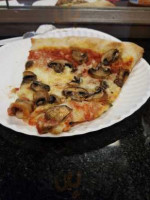 La Rondine Pizza food