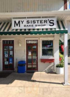 My Sister's Bake Shop outside