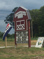 Crestholm Farm Stand Ice Cream outside