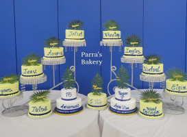 Parra's Bakery food