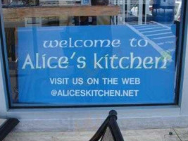 Alice's Kitchen outside