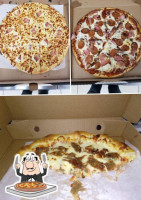 Peter's Pizza Gander inside