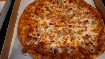 Papa's Pizza & Restaurant food