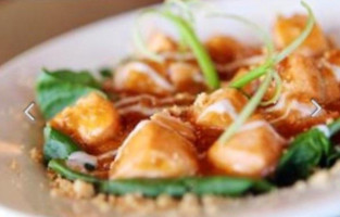 Thai Charm Eatery food