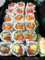 Sushi 33 food