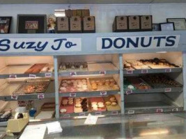 Suzy Jo Donuts food