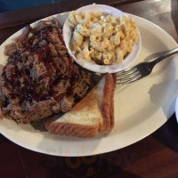 The Smokehouse At Paris Avenue food