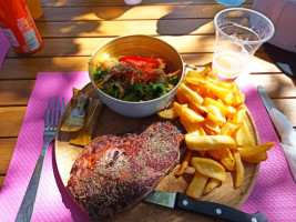 La Terrasse Du Lac food