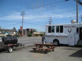 Elkhorn Bbq Food Truck inside