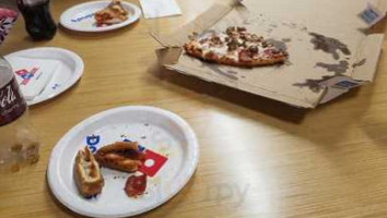 Domino's Pizza food