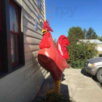 Norma's Red Rooster outside