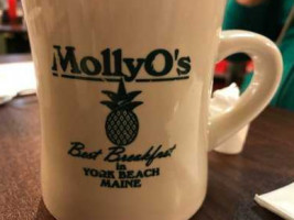 Molly O's Family food