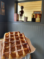 Zinneken's Belgian Waffles Harvard Square food