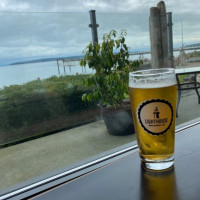 Beacon Landing Lounge Nourriture