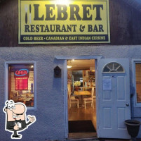 Lebret Restaurant Bar inside