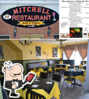 Mitchell Restaurant Bar & Grill food