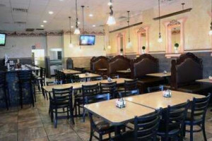 Los Agaves Mexican Grill inside
