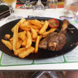 Crêperie Saladerie Traiteur Tabac Pmu Les Terrasses Du Lac Des Settons Comida