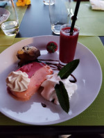 Au Pré Des étoiles food
