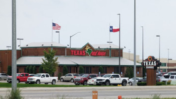 Texas Roadhouse outside