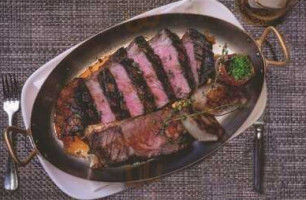 Tom Colicchio's Craftsteak food