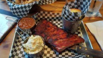 The Bbq Saloon food