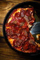 Pequod's Pizza food