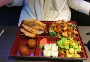 Hana Sushi food
