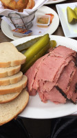 BRYND SMOKED MEAT food