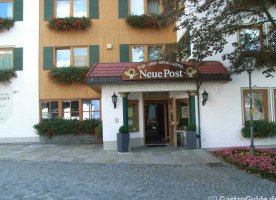 Restaurant Hotel Neue Post outside