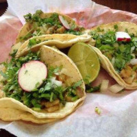 Taqueria El Bronco food