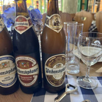 Weihenstephaner Berghütten food