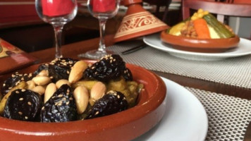 Les Délices du Maroc food