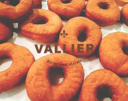 Vallier Bistro food