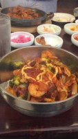 Lee's Korean Restaurant food