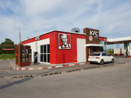 Kfc Auto outside