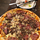 Pizzeria La Sombra food