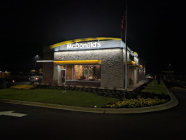 Mcdonald's outside