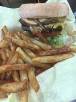 San Antonio Burger Co. food