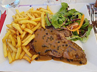 Brasserie La Restanque food