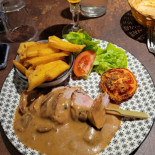 Le Saint Pierre Comida