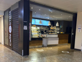 Café Ritazza inside
