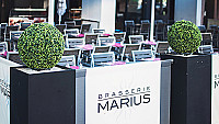 Brasserie Marius outside