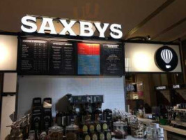 Saxbys 30th Street Station inside