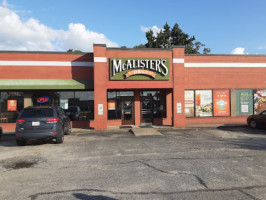 Mcalister's Deli outside