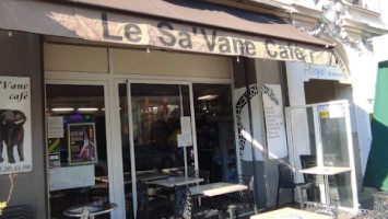 Le Sa'vane Café Rcm inside