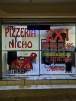 Pizza Nicho inside
