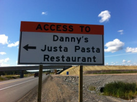 Danny's Justa Pasta outside